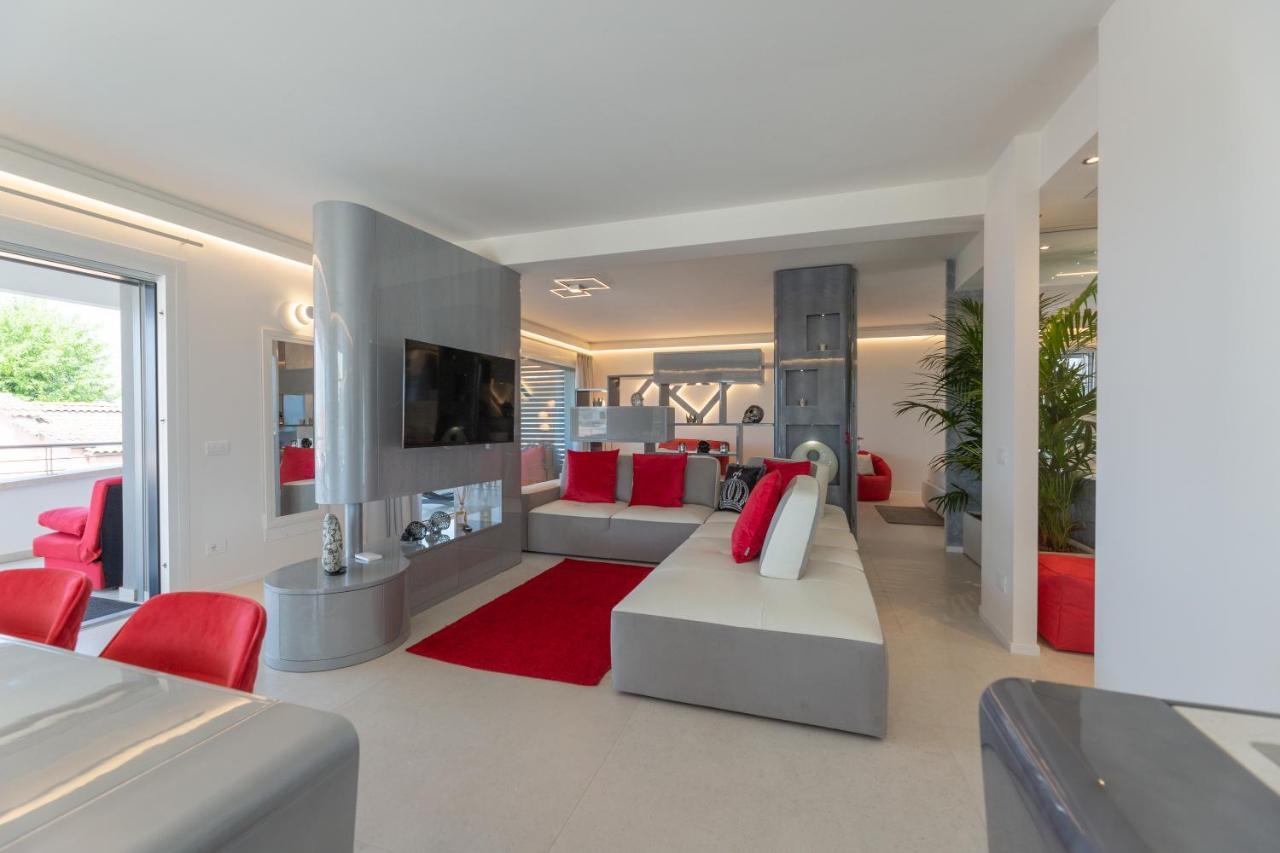 Magic Luxury Apartments Μπαρντολίνο Εξωτερικό φωτογραφία